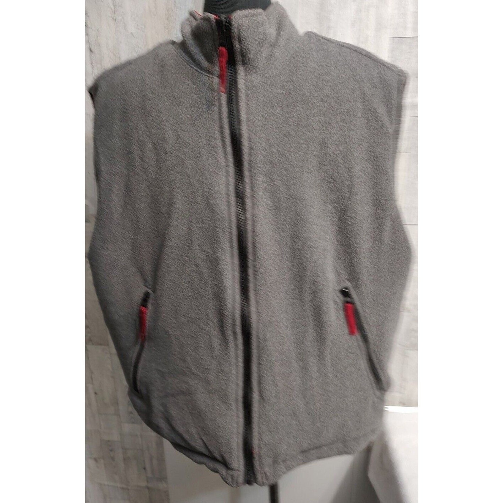 Trader Bay Men's Reversible Puffer Style Vest In Red And Gray 4 Pocket Large